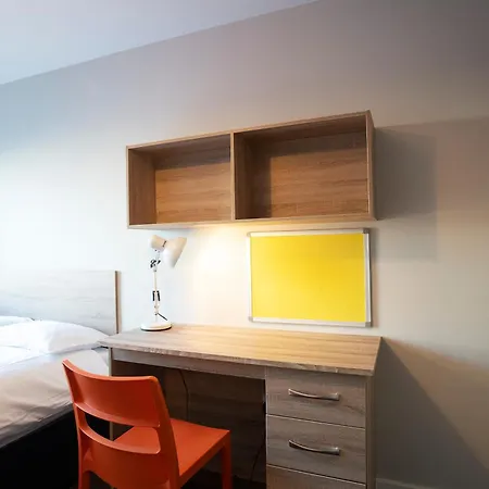 Three Bedroom - Edward Square *