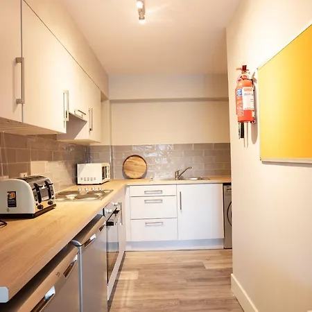 Three Bedroom - Edward Square