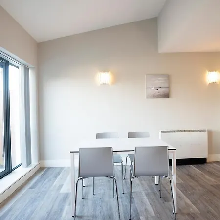 Three Bedroom - Edward Square *