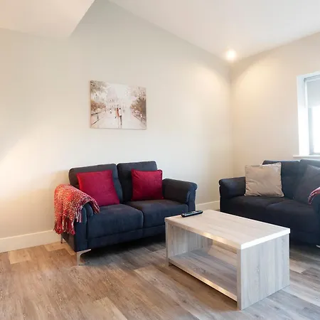 Lejlighed Three Bedroom - Edward Square *