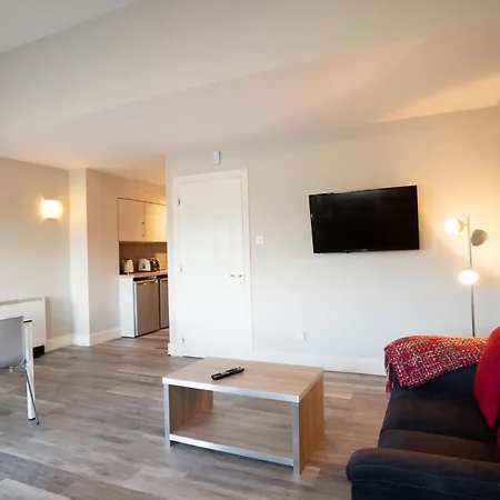 Three Bedroom - Edward Square