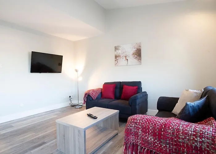 Three Bedroom - Edward Square