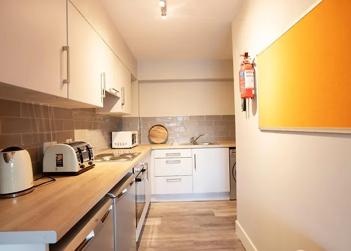 Three Bedroom - Edward Square